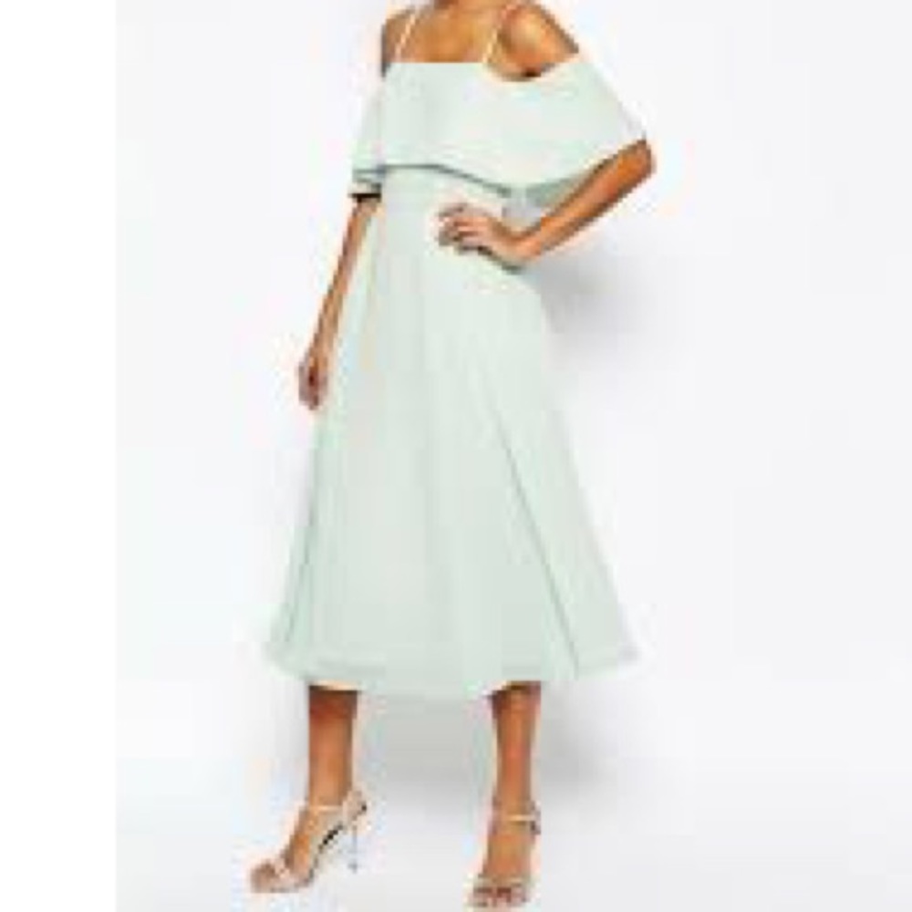💫 Ethereal pastel off-shoulder ASOS dress 💫 - Picture 2 of 5